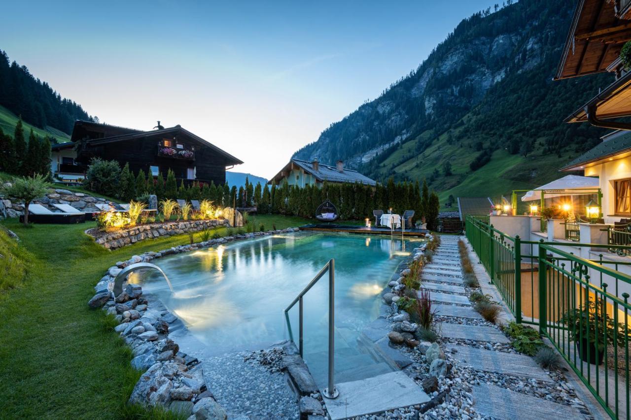 Naturhotel Huettenwirt Im Grossarltal Hüttschlag Екстериор снимка