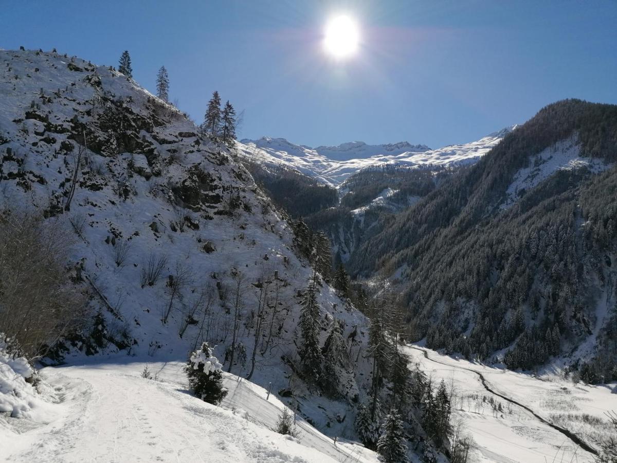 Naturhotel Huettenwirt Im Grossarltal Hüttschlag Екстериор снимка