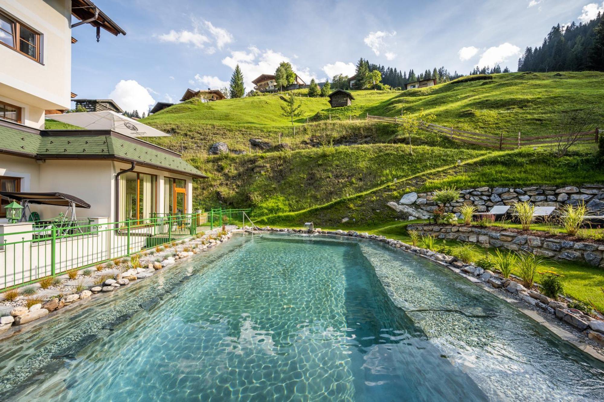 Naturhotel Huettenwirt Im Grossarltal Hüttschlag Екстериор снимка